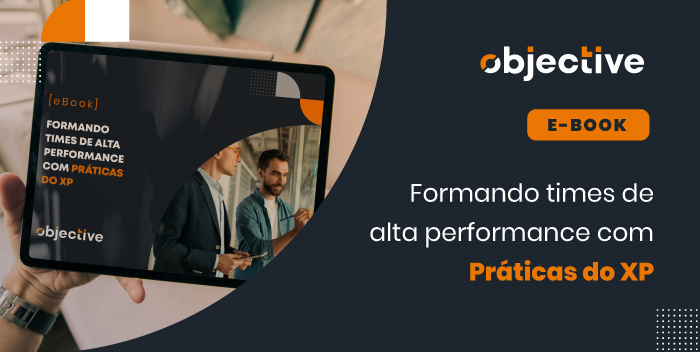 uma mão segurando um tablet com a capa do ebook de extreme programming e ao lado o título do ebook com a frase: "formando times de alta performance com práticas do XP
